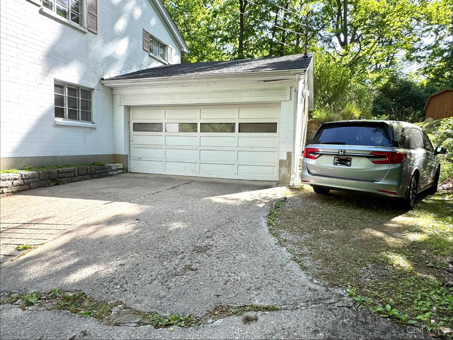 7034 Bridges Road Cincinnati, OH 45230 - Photo 7 of 41