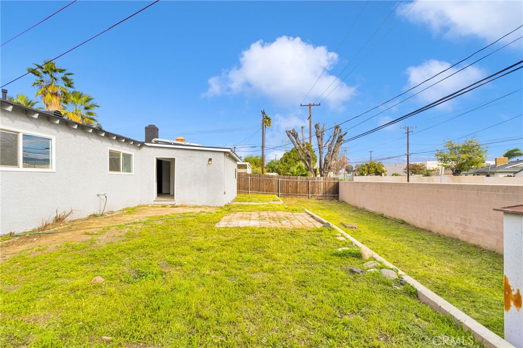 1844 North Alston Avenue Colton, CA 92324 - Photo 15 of 16