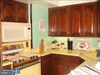 1125 Crestview Road Darby, PA 19023 - Photo 4 of 6 Kitchen