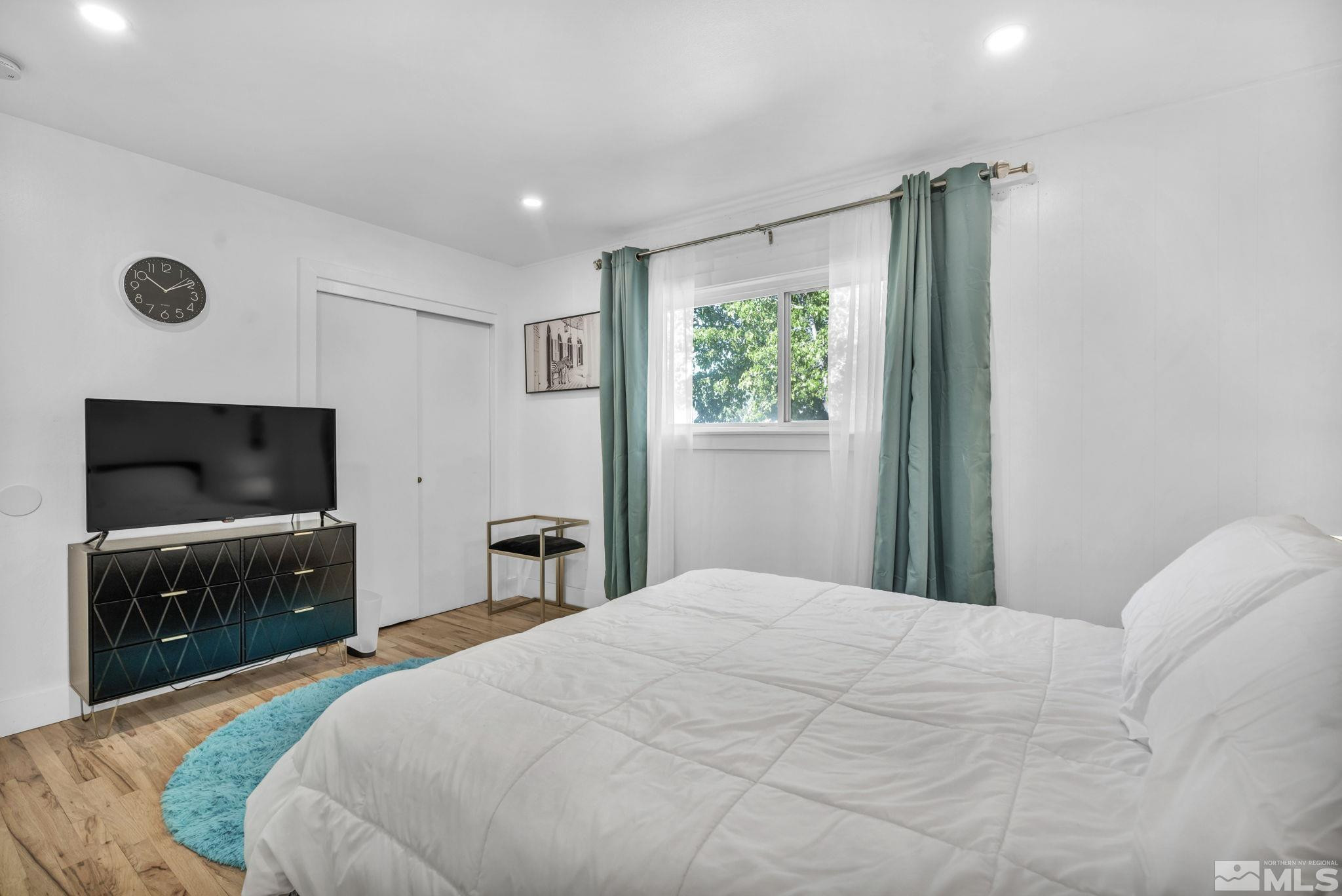 405 Gregory Way Sparks, NV 89431 - Photo 24 of 31 Photo 24