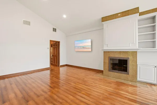 $9,500 | 6495 Caminito Northland, La Jolla, CA 92037