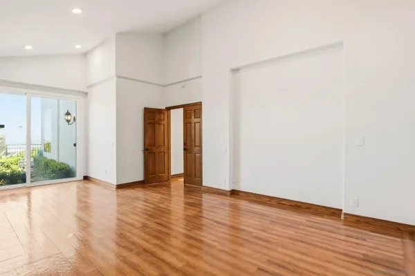 $9,500 | 6495 Caminito Northland, La Jolla, CA 92037