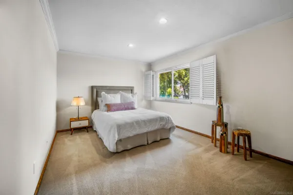 $9,500 | 6495 Caminito Northland, La Jolla, CA 92037