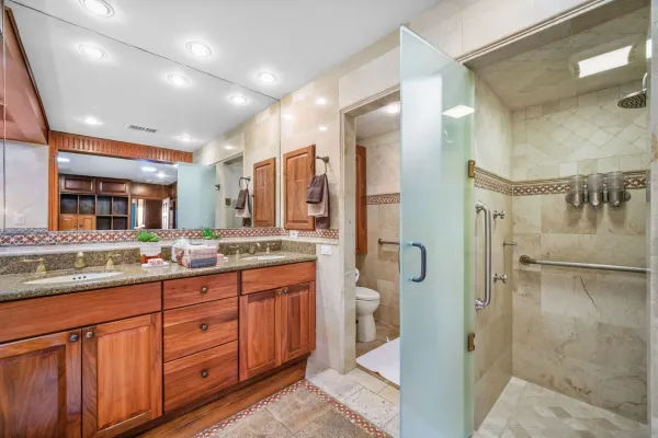 $9,500 | 6495 Caminito Northland, La Jolla, CA 92037