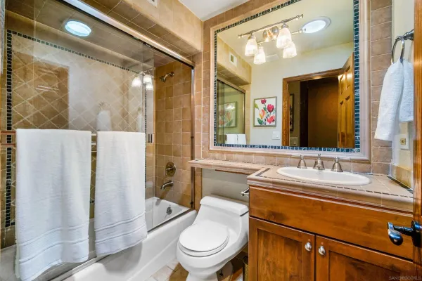 $9,500 | 6495 Caminito Northland, La Jolla, CA 92037