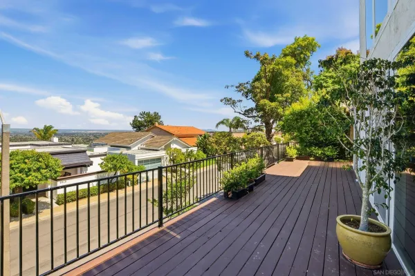 $9,500 | 6495 Caminito Northland, La Jolla, CA 92037