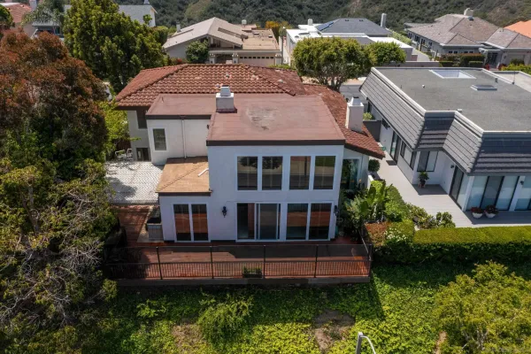 $9,500 | 6495 Caminito Northland, La Jolla, CA 92037