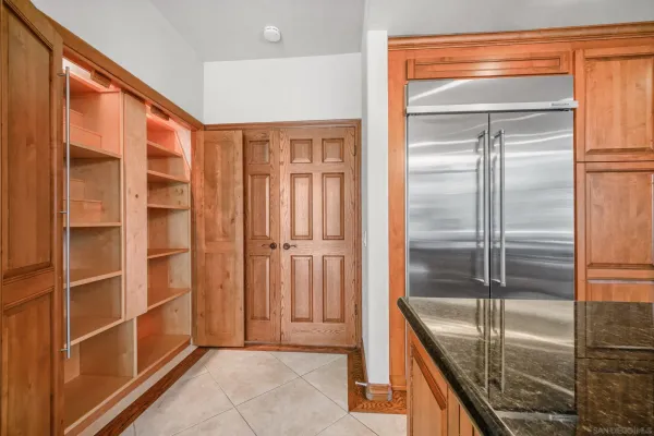 $9,500 | 6495 Caminito Northland, La Jolla, CA 92037