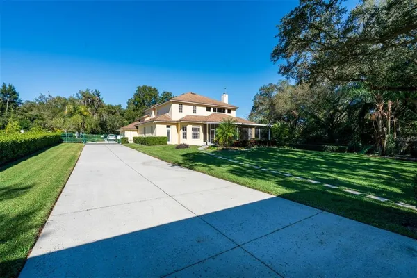 $4,500 | 1501 Limona Road, Brandon, FL 33510
