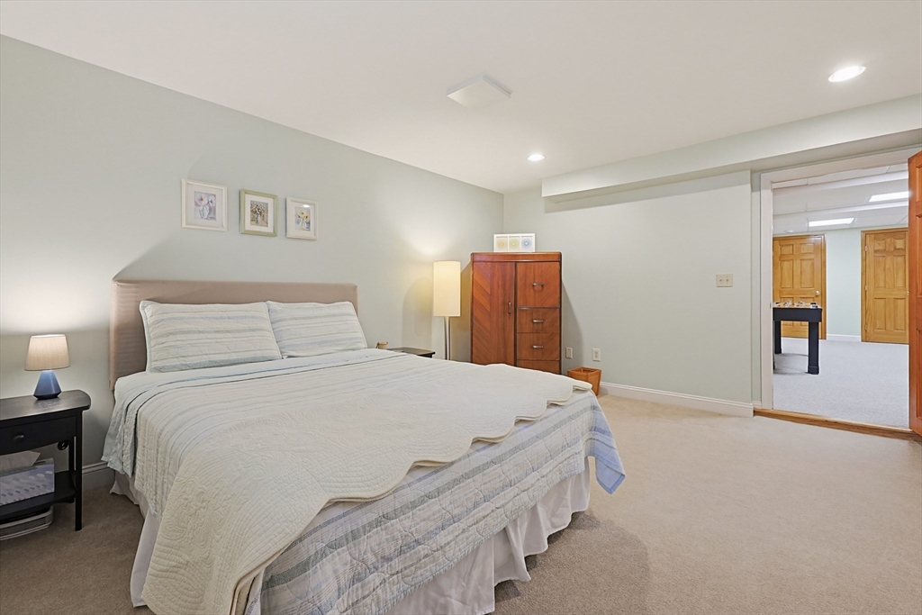 6 Haverstock Road Franklin, MA 02038 - Photo 34 of 42