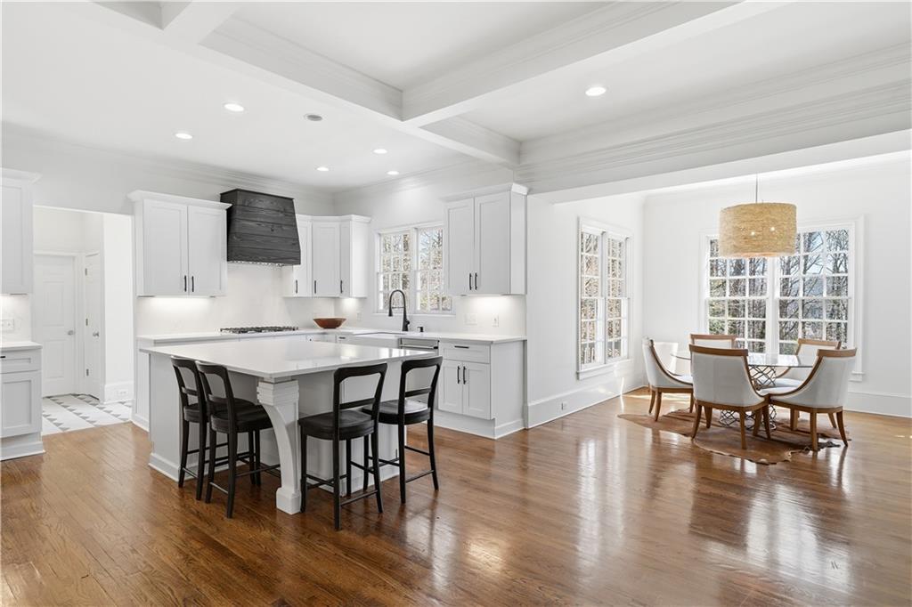 1124 Moores Mill Road Northwest Atlanta, GA 30327 - Photo 13 of 45