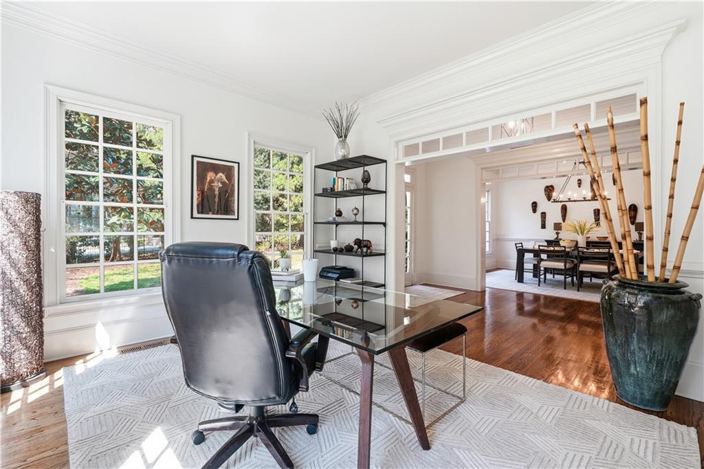 1124 Moores Mill Road Northwest Atlanta, GA 30327 - Photo 8 of 45