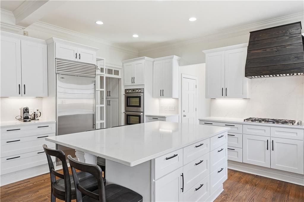 1124 Moores Mill Road Northwest Atlanta, GA 30327 - Photo 10 of 45