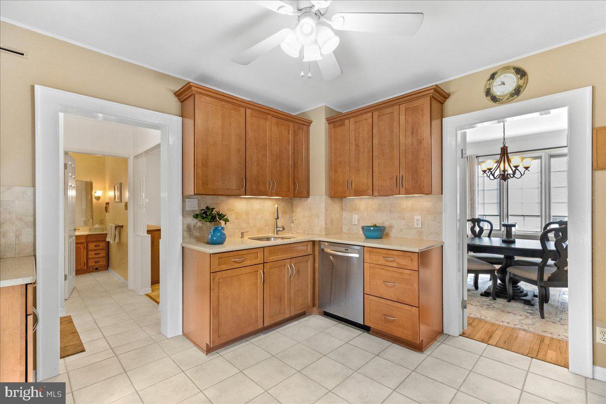 164 Roxboro Road Lawrence Township, NJ 08648 - Photo 13 of 31 Upgraded cabinetry