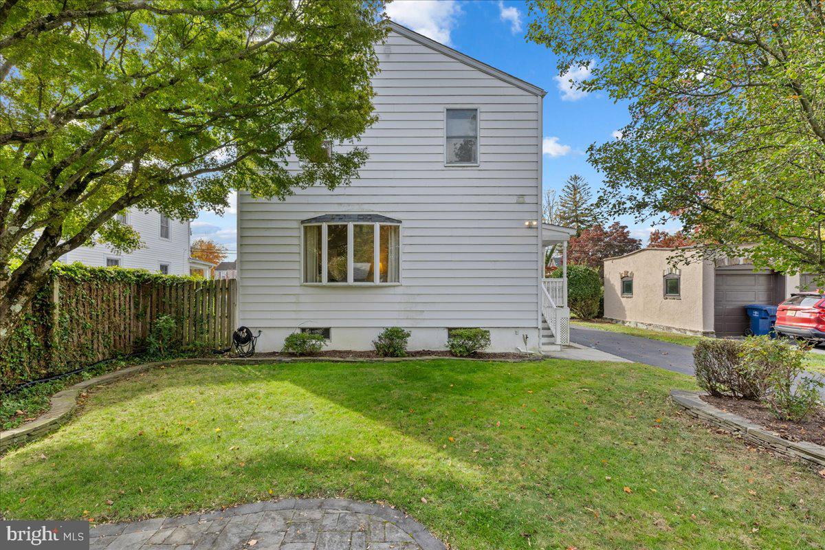 164 Roxboro Road Lawrence Township, NJ 08648 - Photo 31 of 31 Rear elevation