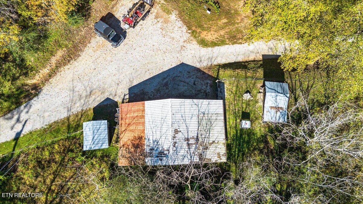 2938 Cedar Creek Road La Follette, TN 37766 - Photo 23 of 39 cedar-creek-barn-parking