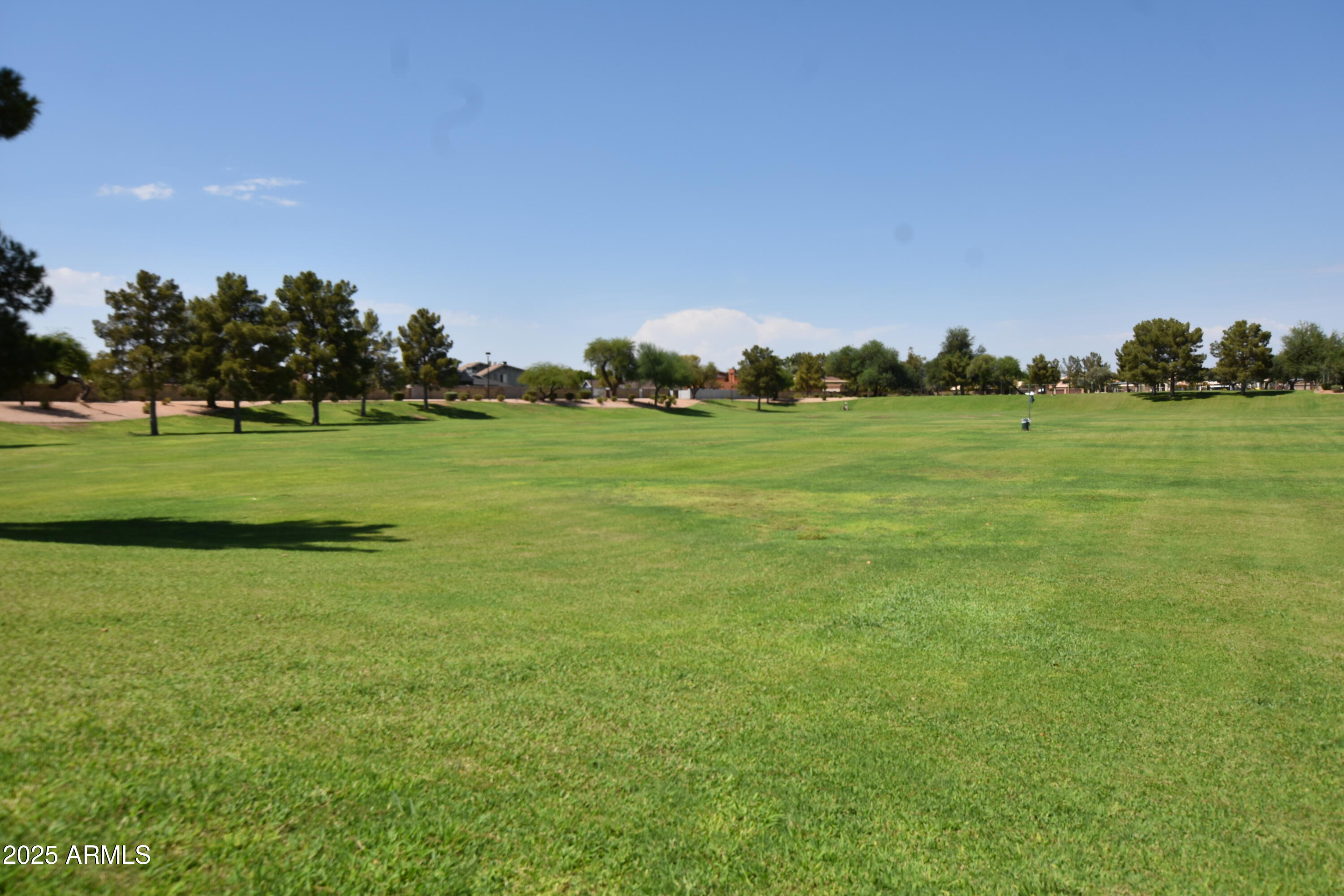 653 West Guadalupe Road, Unit 2005 Mesa, AZ 85210 - Photo 26 of 27 a view of a grassy field
