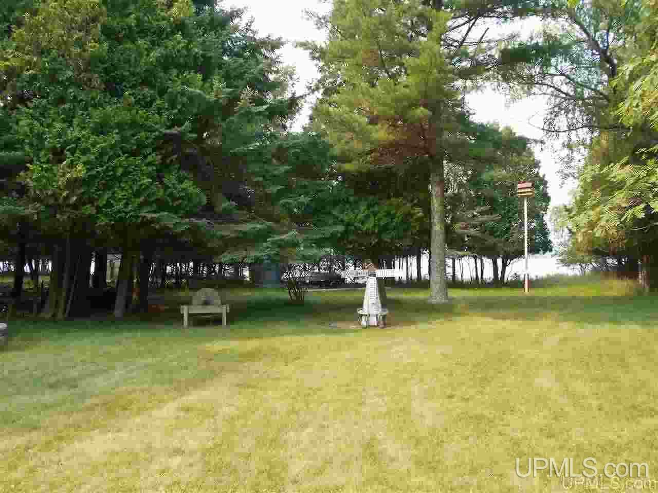 628 N West Gulliver Lake Road Gulliver, MI 49840 - Photo 25 of 27