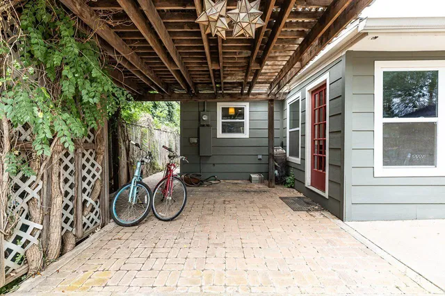 $499,900 | 2813 22nd Street, Lubbock, TX 79410