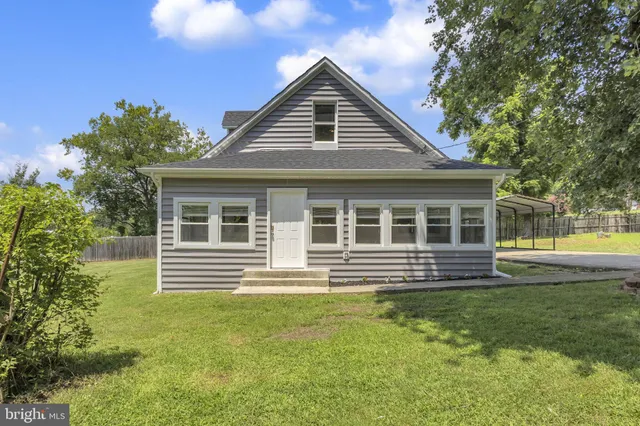 $450,000 | 10800 Livingston Road, Fort Washington, MD 20744