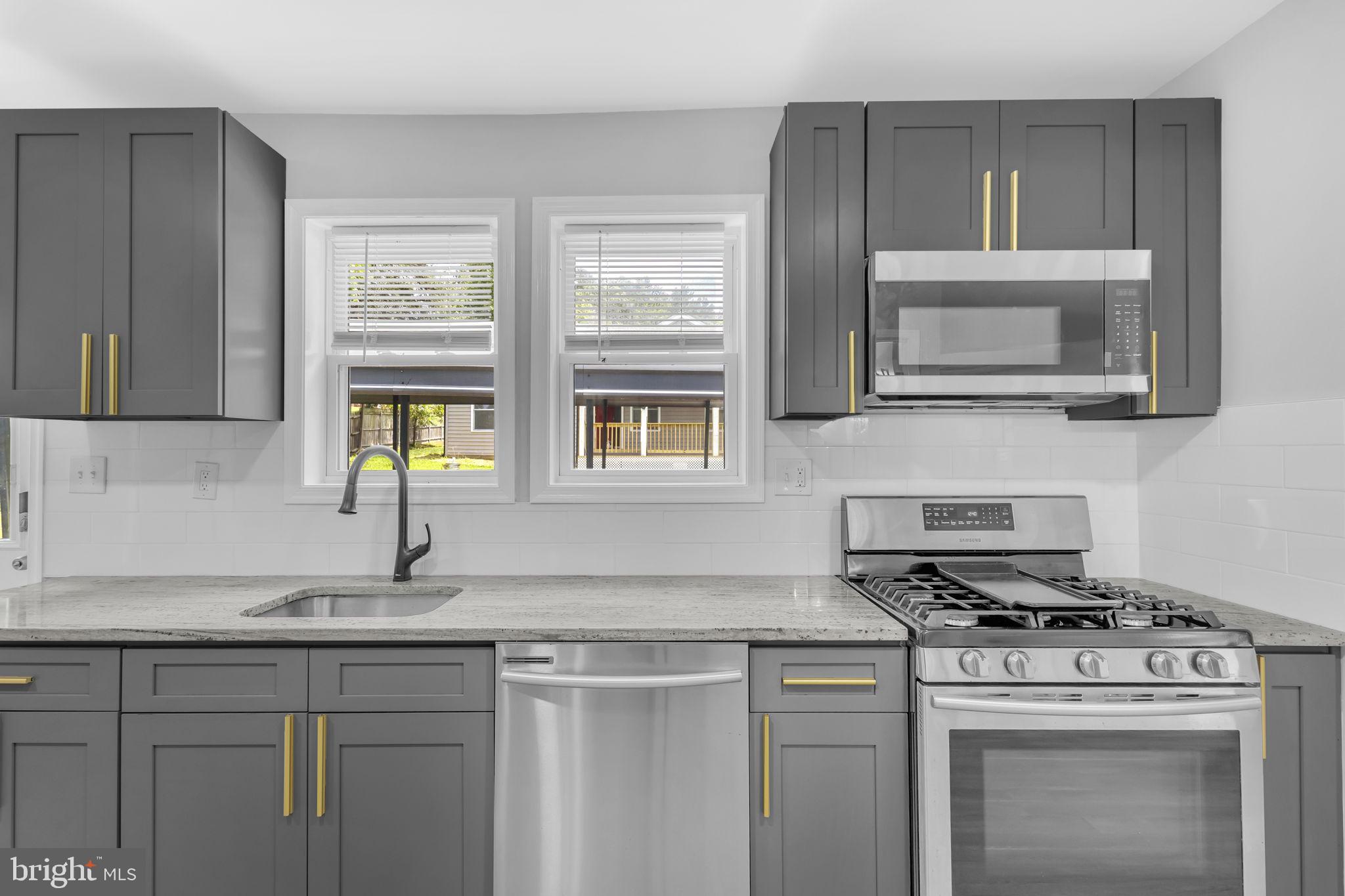 10800 Livingston Road Fort Washington, MD 20744 - Photo 3 of 29