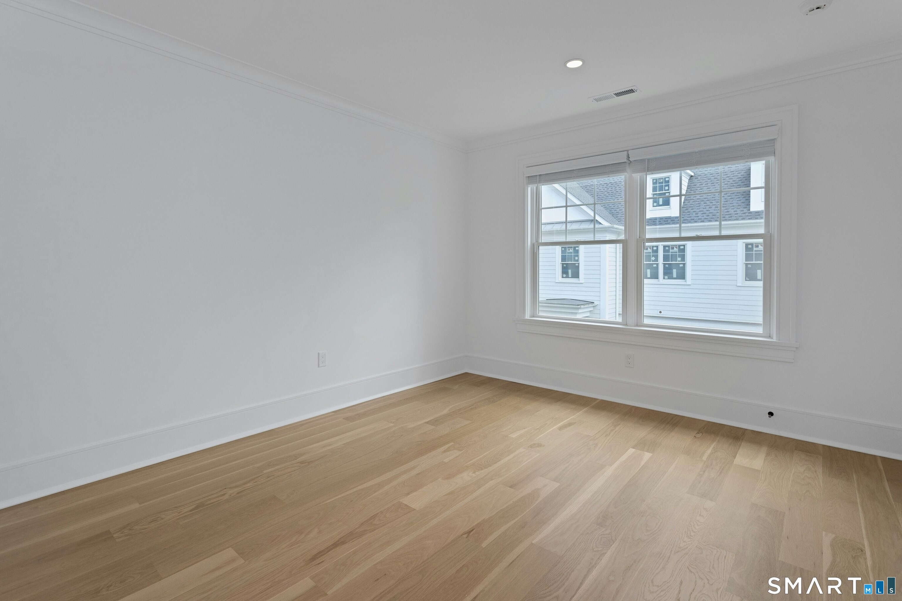 16 R Old Stamford Road New Canaan, CT 06840 - Photo 24 of 36