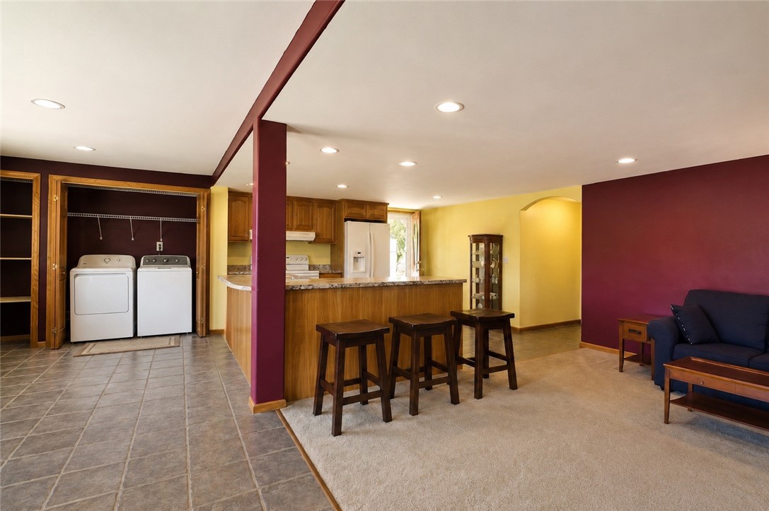 151 Conanicus Road Narragansett, RI 02882 - Photo 15 of 20 *Personal property digitally removed