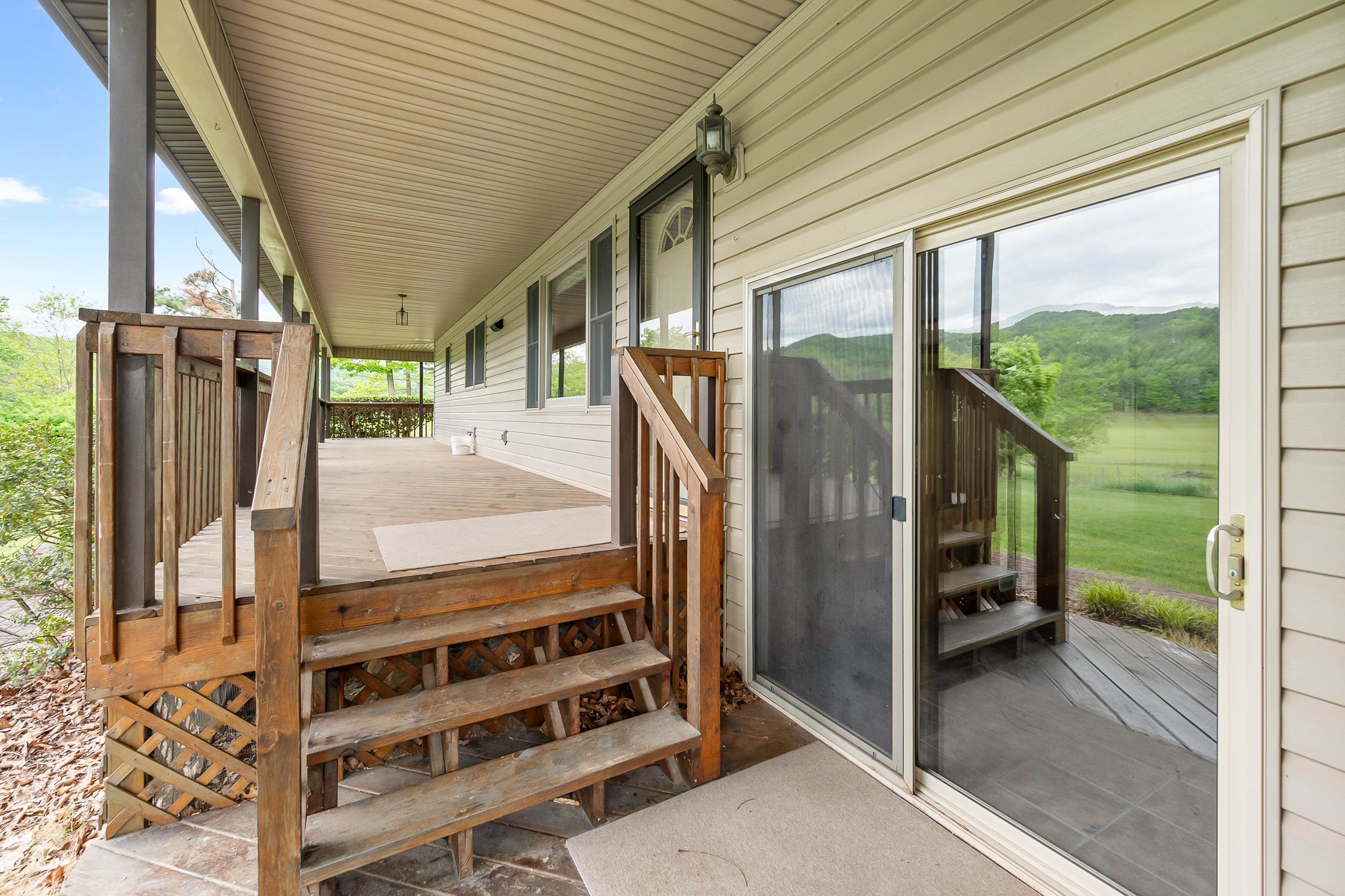 953 Little Creek Road Dublin, VA 24084 - Photo 13 of 124 Gallery Image 13