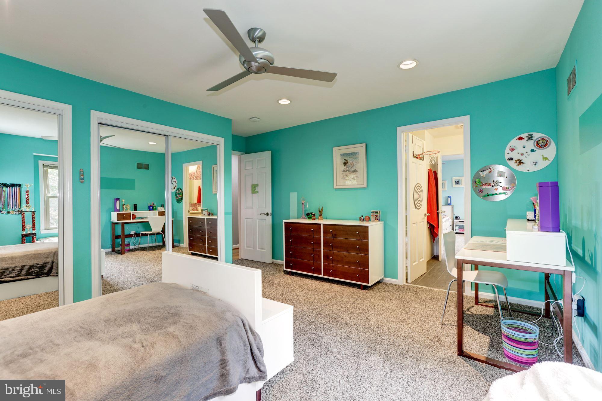 11905 Greenleaf Avenue Potomac, MD 20854 - Photo 18 of 30 Bedroom #3