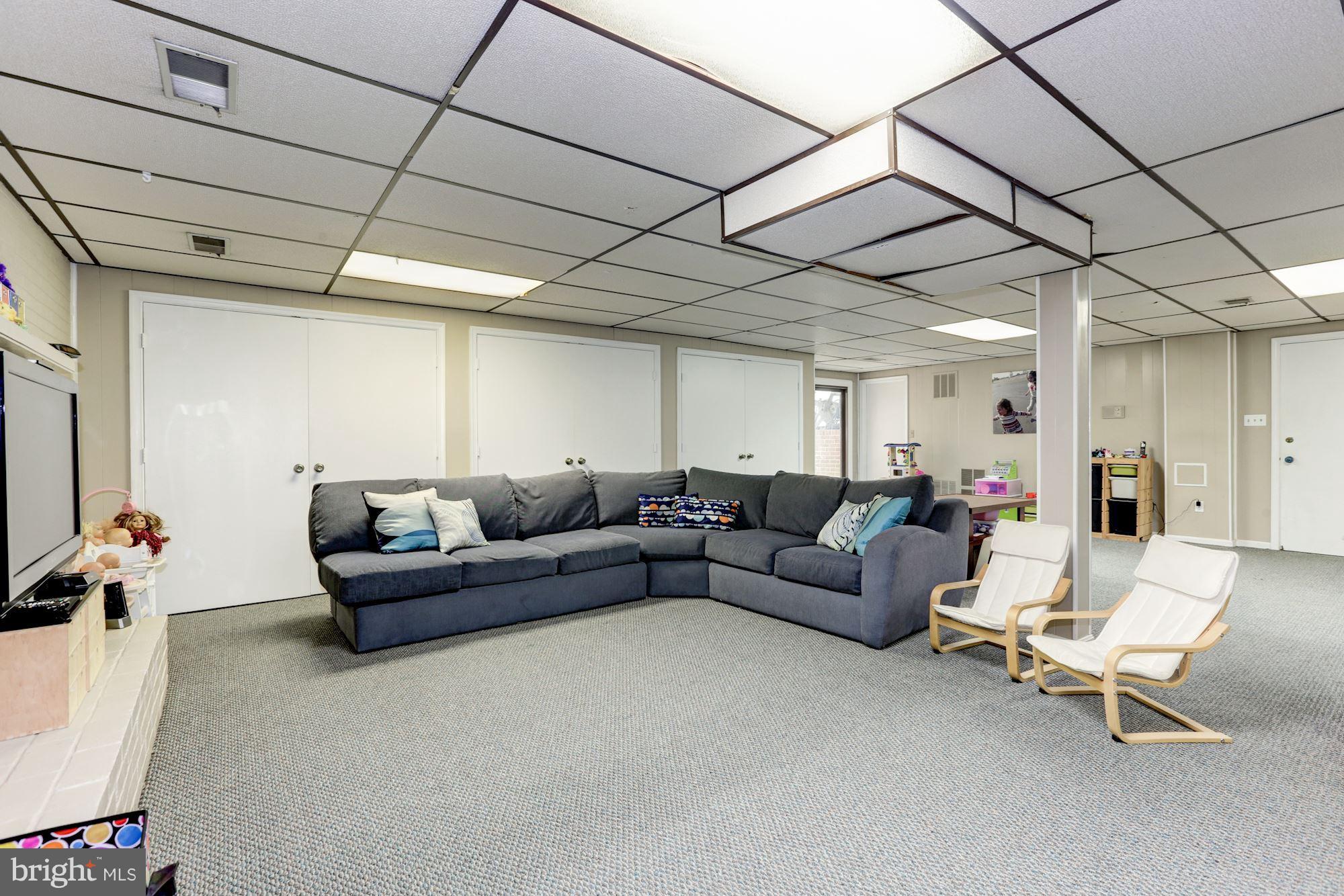 11905 Greenleaf Avenue Potomac, MD 20854 - Photo 23 of 30 Finished Basement - very spacious Recreation Room