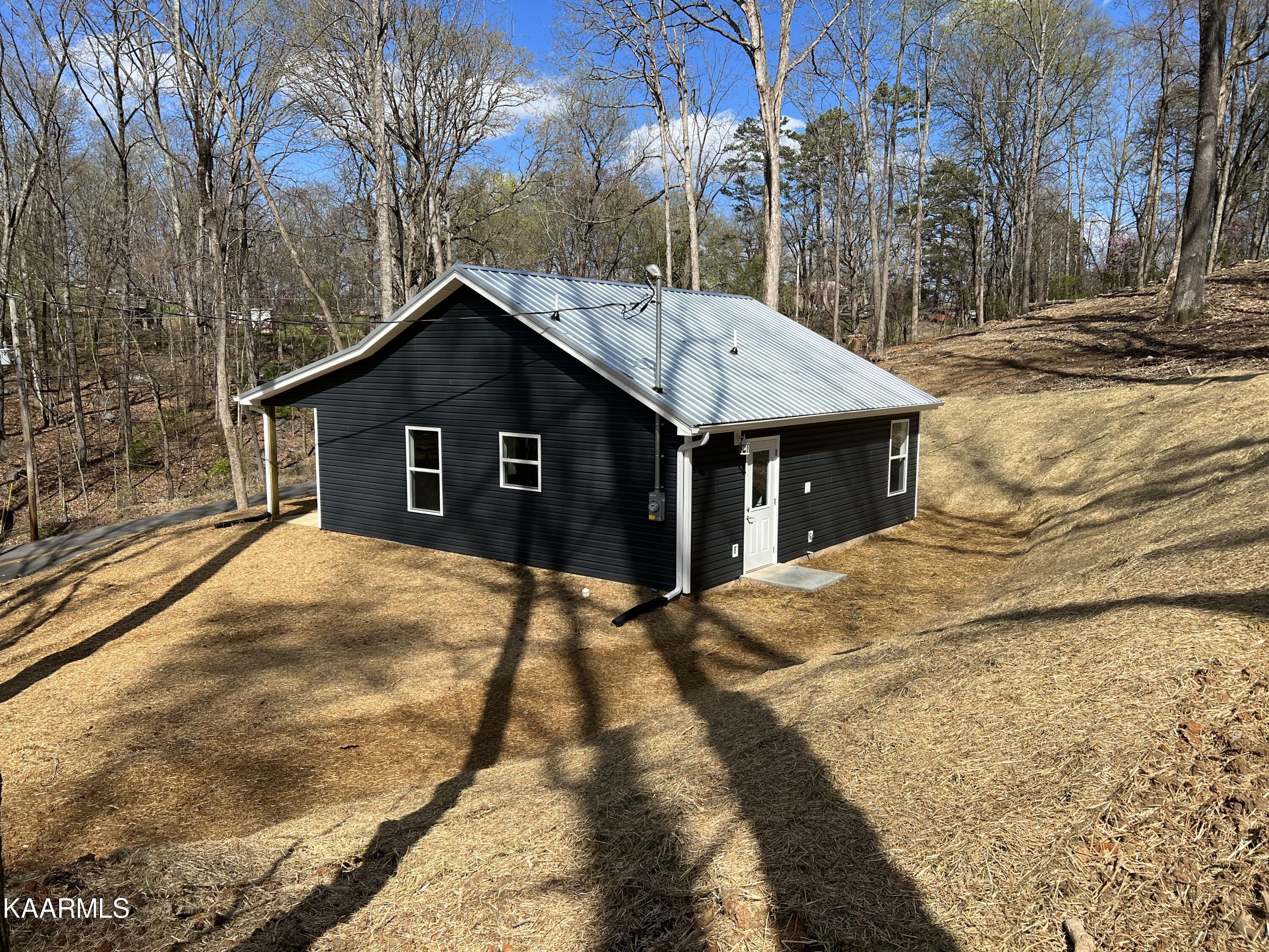 399 Hebron Church Road Jefferson City, TN 37760 - Photo 3 of 32 IMG_6249