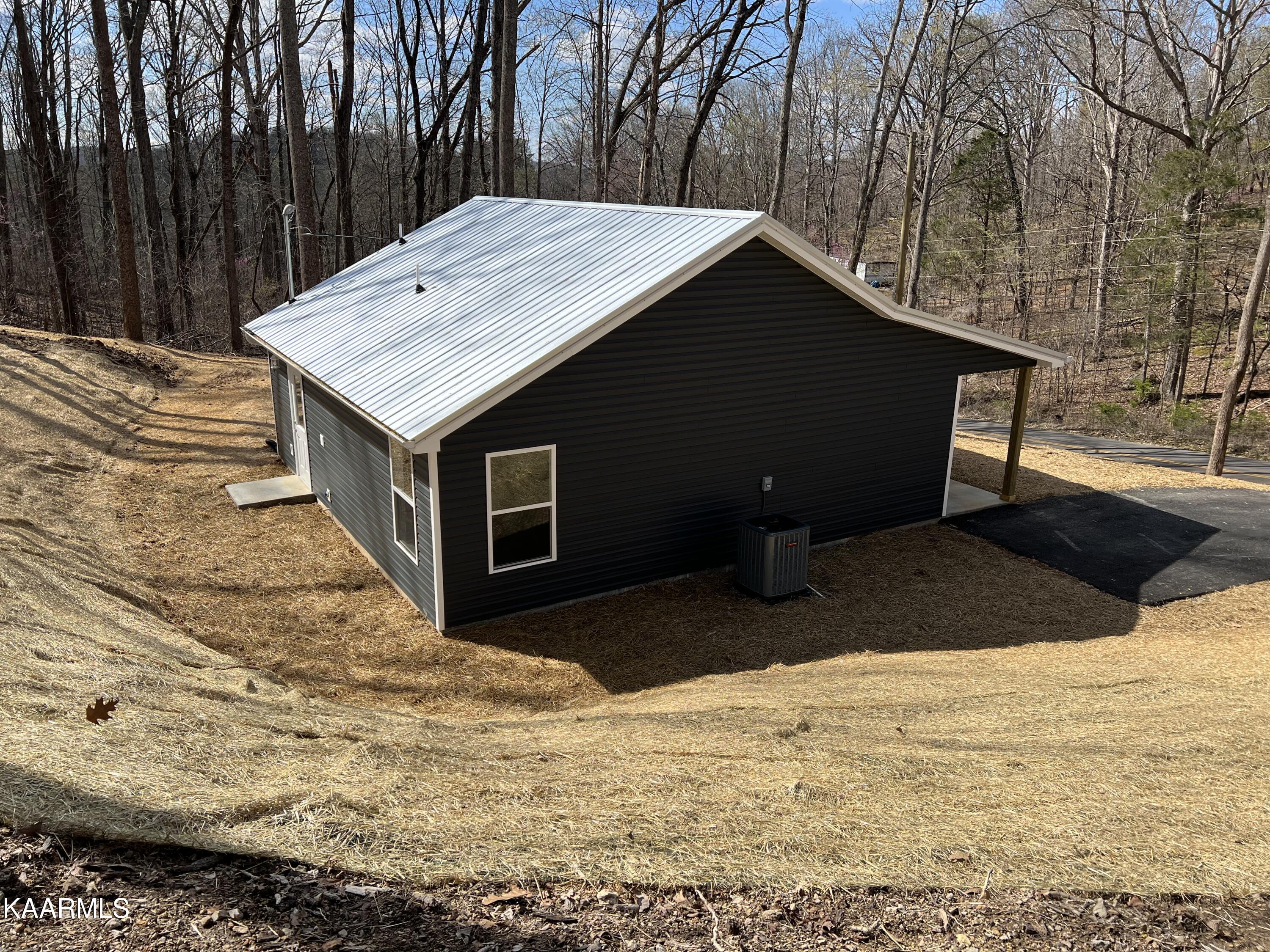 399 Hebron Church Road Jefferson City, TN 37760 - Photo 4 of 32 IMG_6251