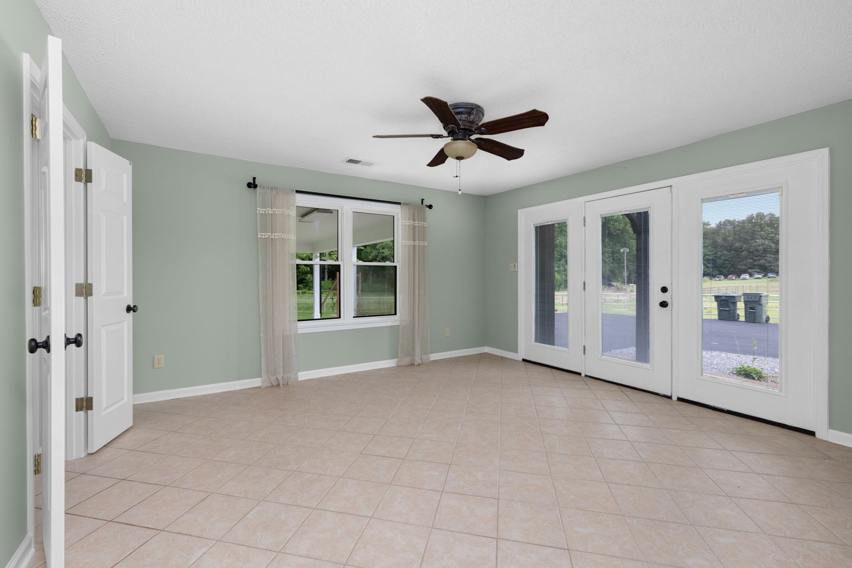 4595 Broadway Road Bartlett, TN 38002 - Photo 24 of 40 Gallery Image 24