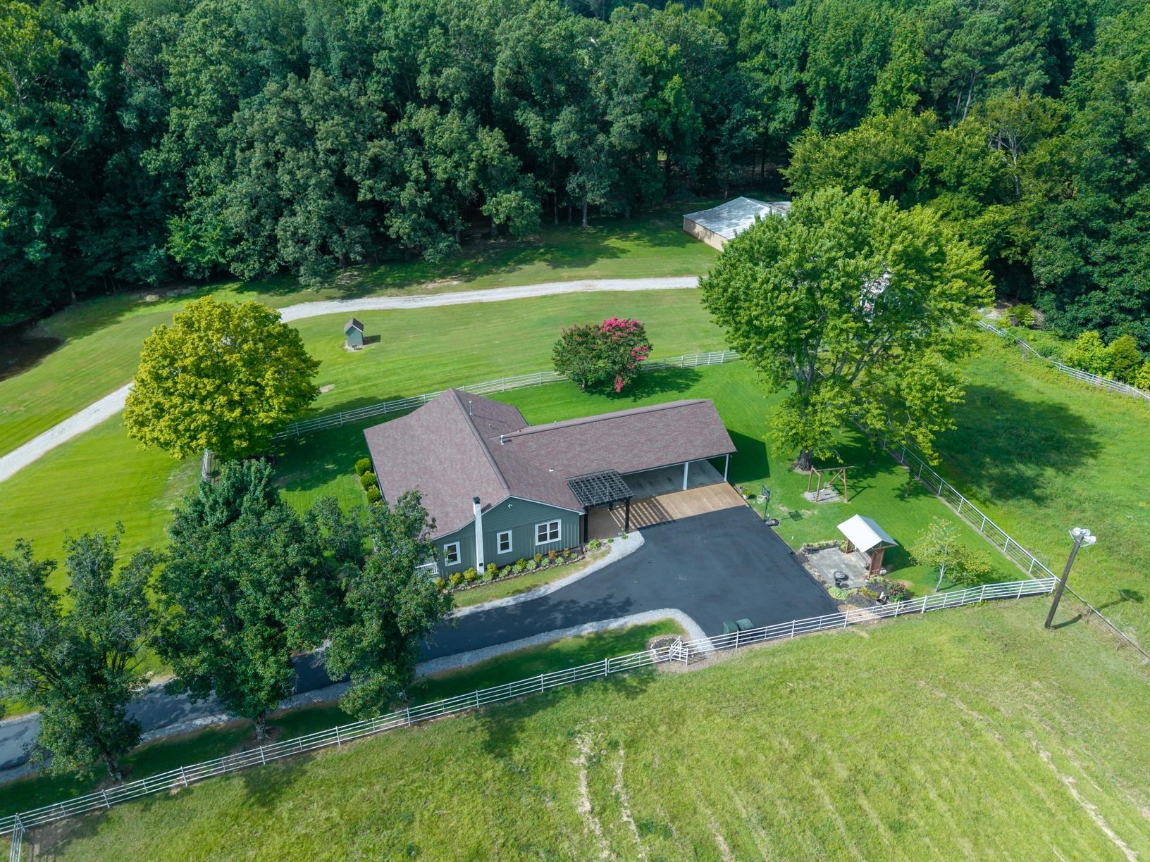 4595 Broadway Road Bartlett, TN 38002 - Photo 4 of 40 Gallery Image 4