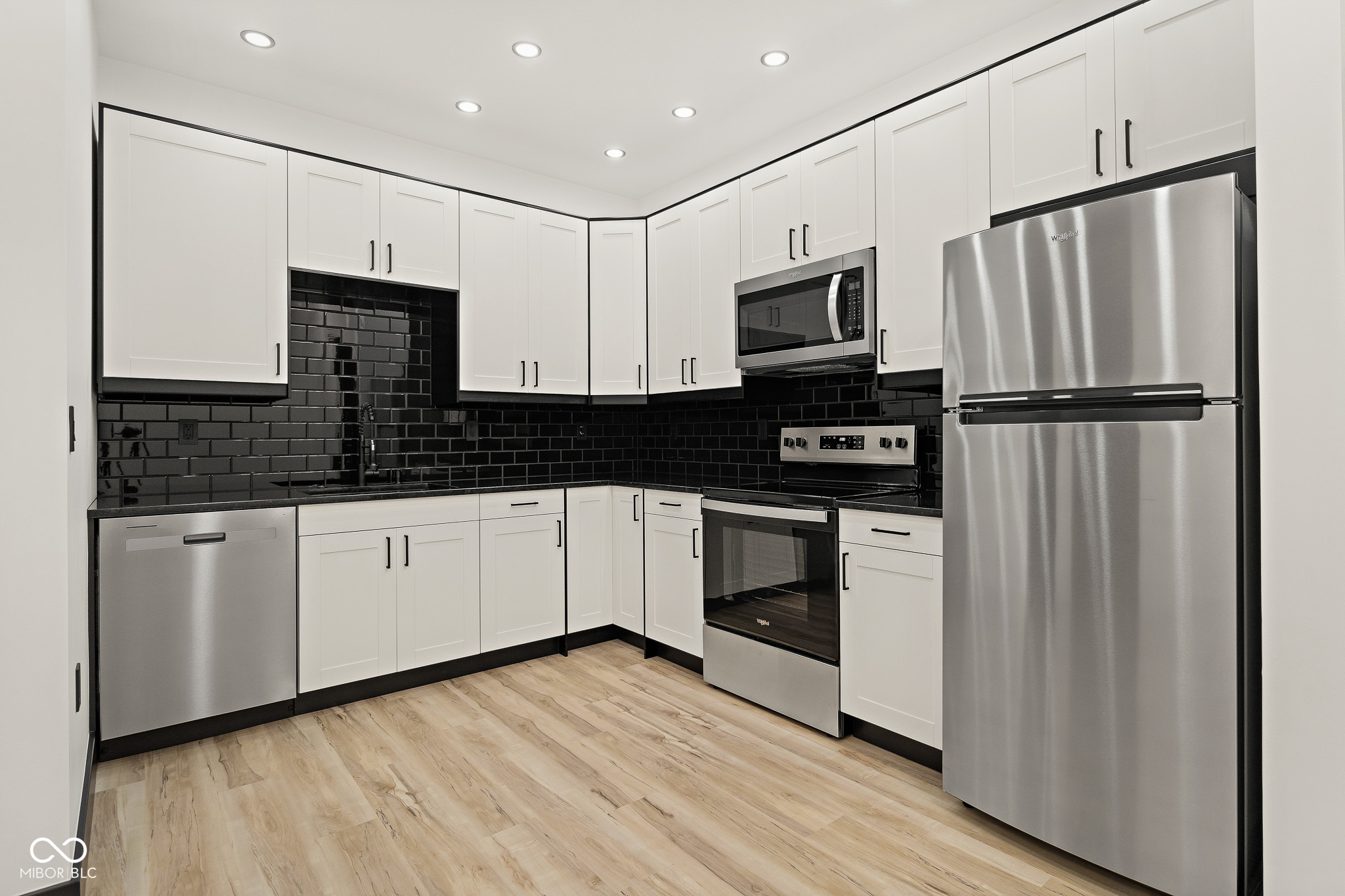 1013 14th Street, Unit 2 Columbus, IN 47201 - Photo 6 of 30