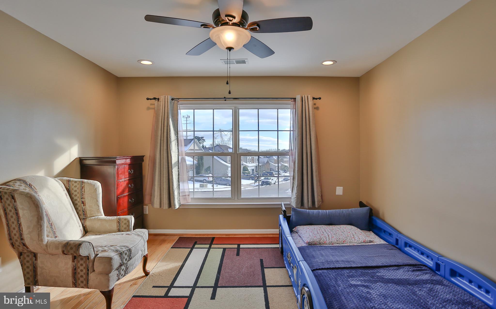 18251 Maple Spring Court Leesburg, VA 20176 - Photo 23 of 32 Bedroom 4