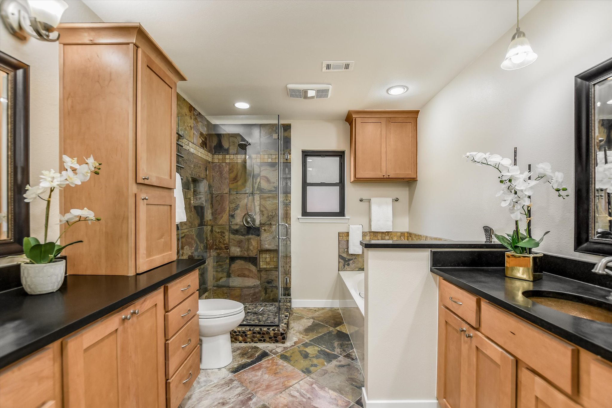 11501 Buckingham Road Austin, TX 78759 - Photo 32 of 39 Gallery Image 32