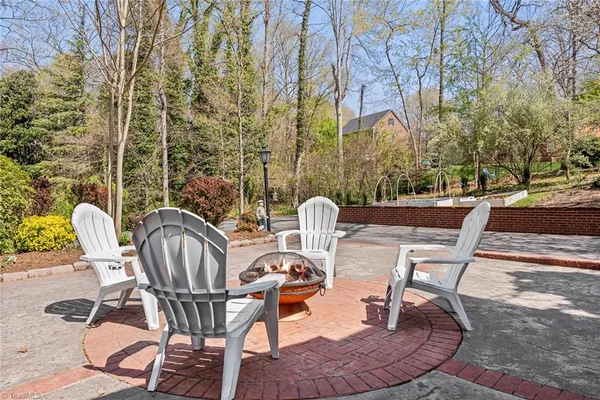$610,000 | 211 Dutchman Creek Road, Elkin, NC 28621
