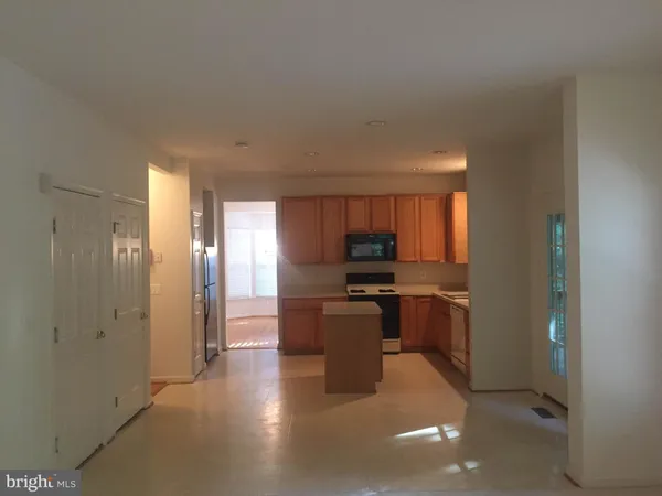 $3,800 | 5641 Eppes Island Place, Manassas, VA 20112