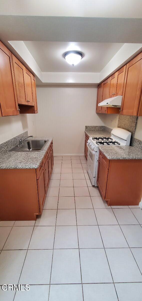 101 South 5th Street Alhambra, CA 91801 - Photo 10 of 23 101 E kitchen