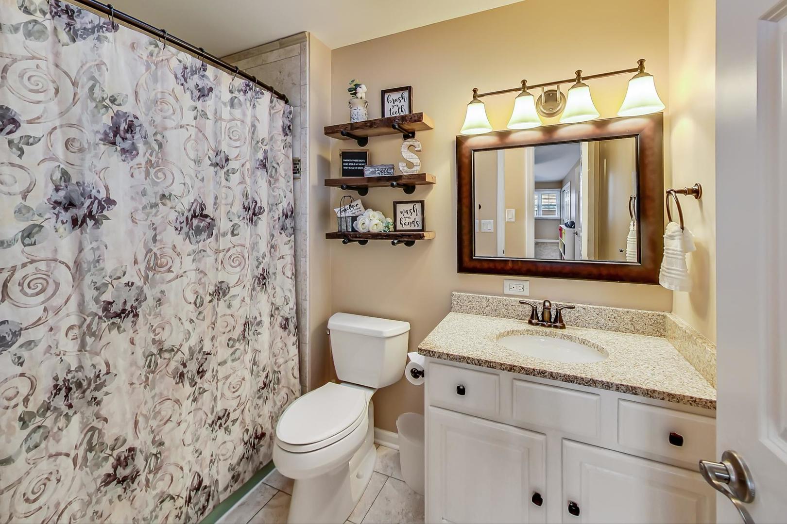 1925 Oakdale Road Hoffman Estates, IL 60169 - Photo 28 of 47