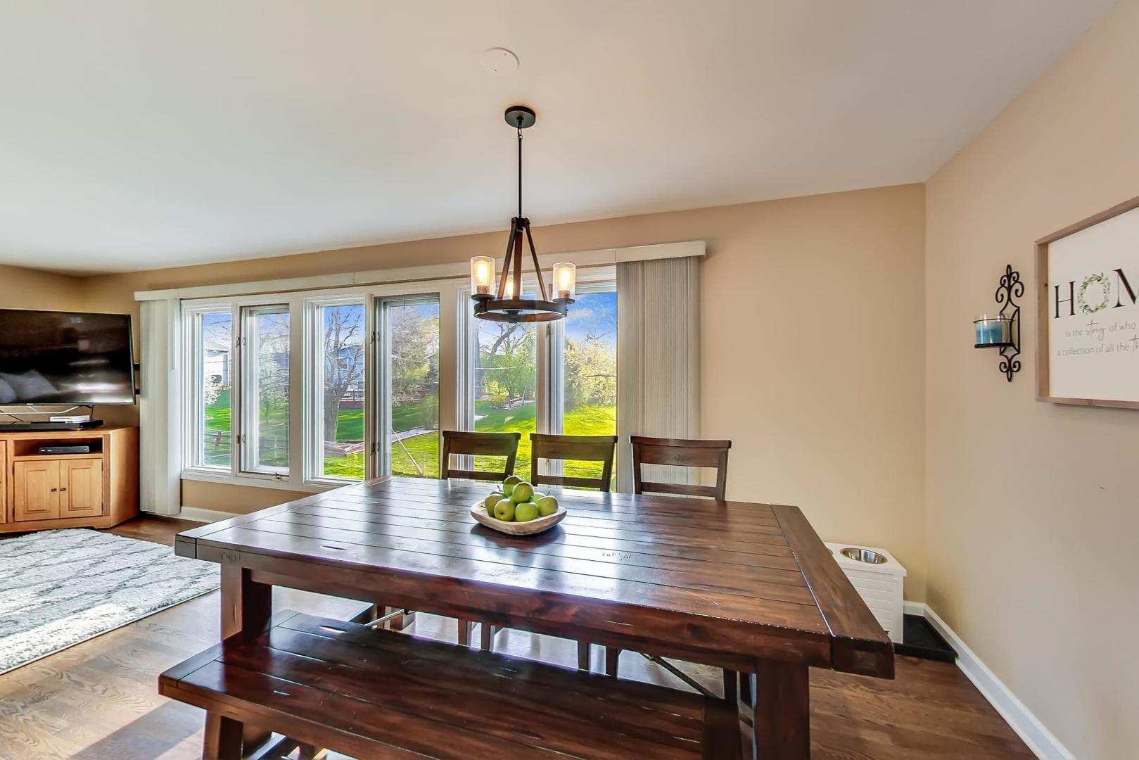 1925 Oakdale Road Hoffman Estates, IL 60169 - Photo 40 of 47