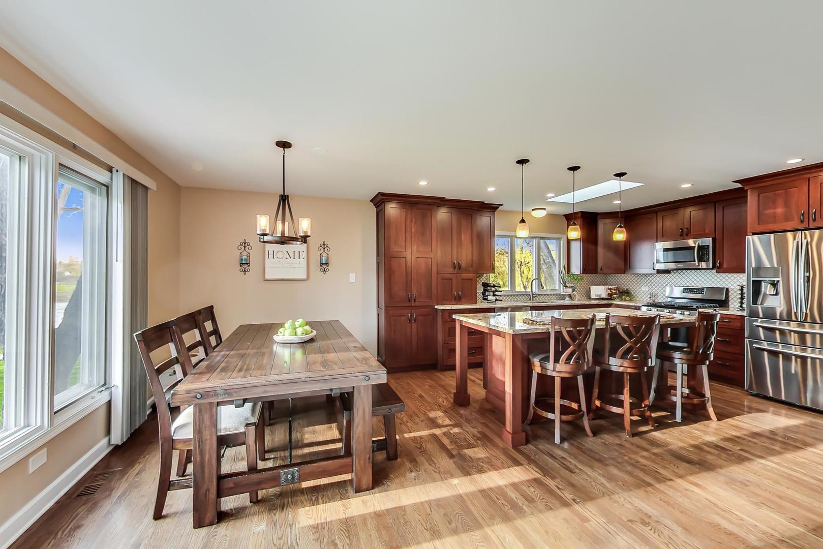 1925 Oakdale Road Hoffman Estates, IL 60169 - Photo 41 of 47