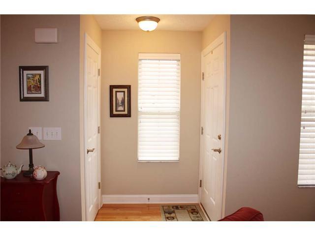 9242 Rami Avenue, Unit 9242 Columbus, OH 43240 - Photo 2 of 25