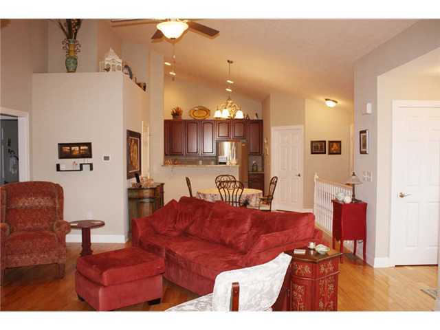 9242 Rami Avenue, Unit 9242 Columbus, OH 43240 - Photo 4 of 25