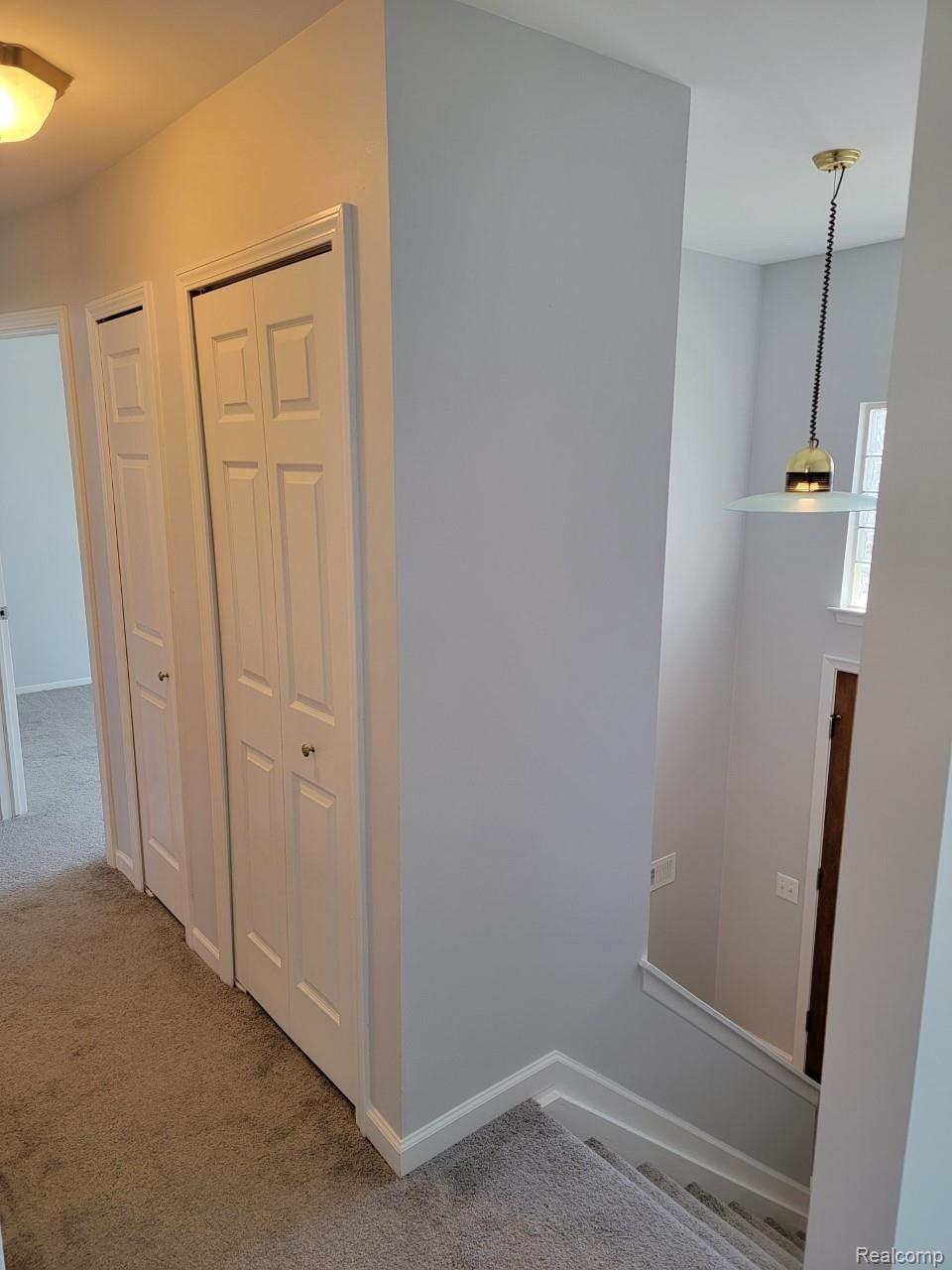 624 Renshaw Street Rochester, MI 48307 - Photo 9 of 29 11.jpg