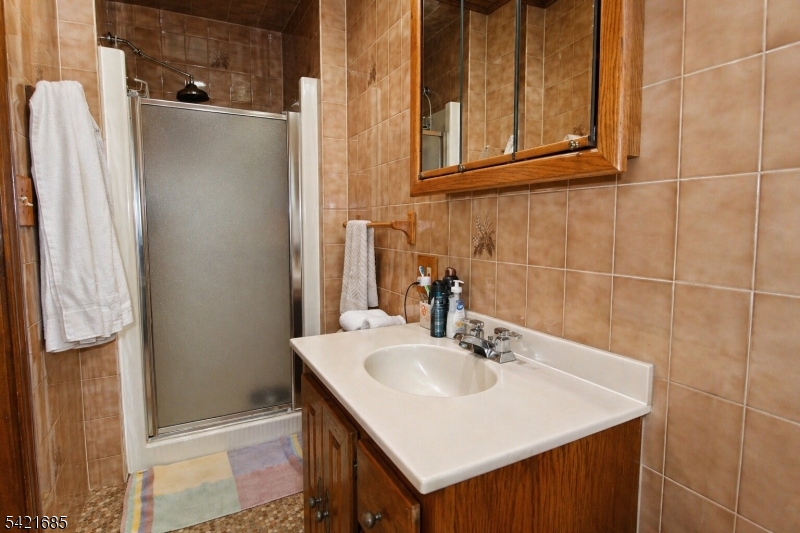 90 Emmans Road Ledgewood, NJ 07852 - Photo 14 of 23