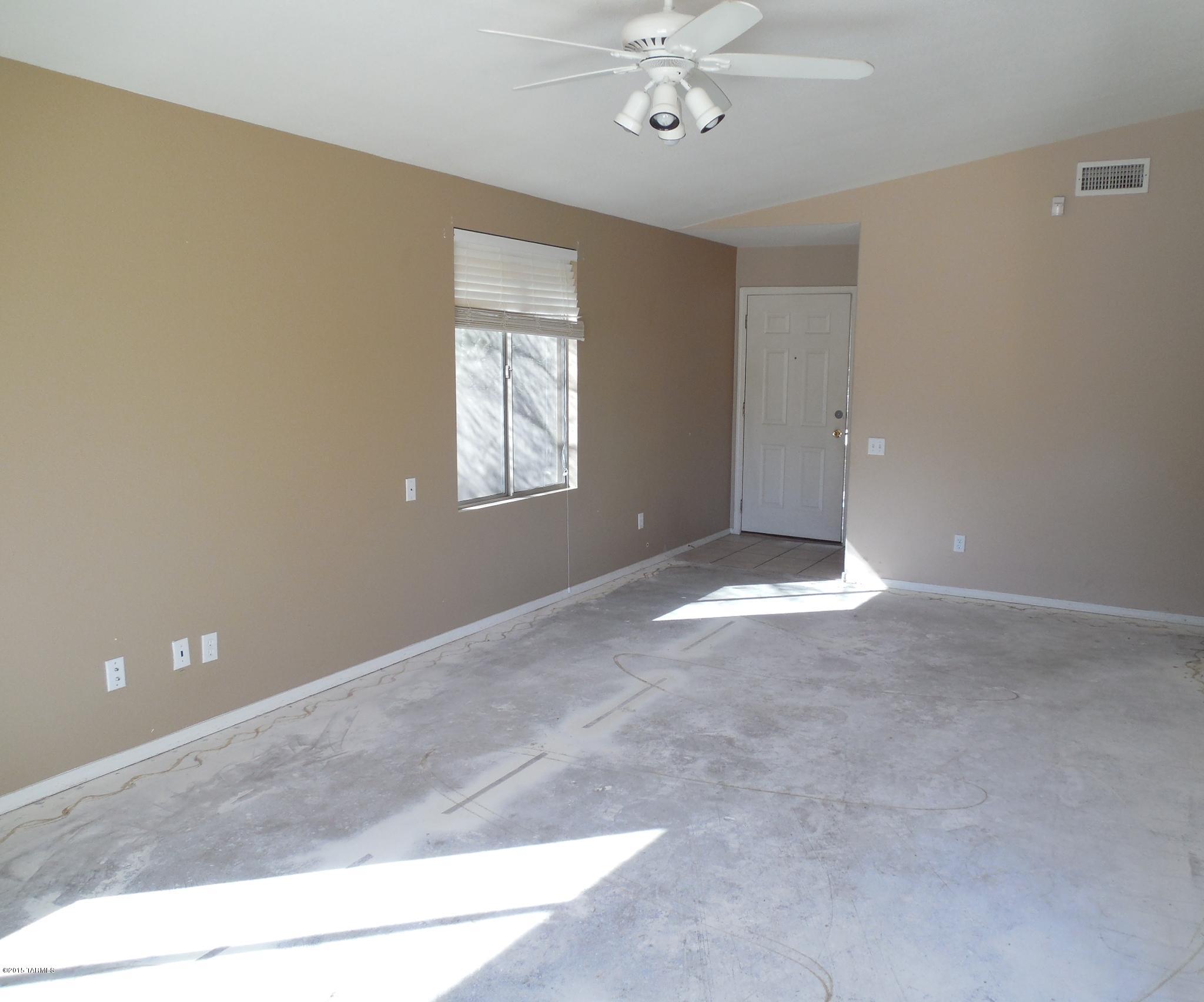 2541 South Ave Arroyo Rincon Tucson, AZ 85710 - Photo 4 of 25