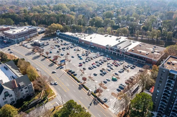 $2,100 | 3777 Peachtree Road Northeast, Unit 1529, Atlanta, GA 30319