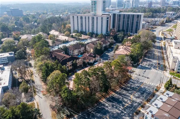 $2,100 | 3777 Peachtree Road Northeast, Unit 1529, Atlanta, GA 30319